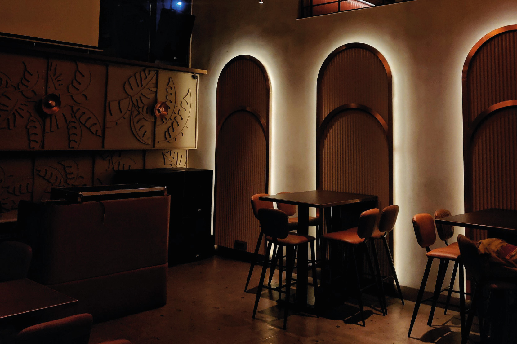 suggestivo interior design ristorante con led